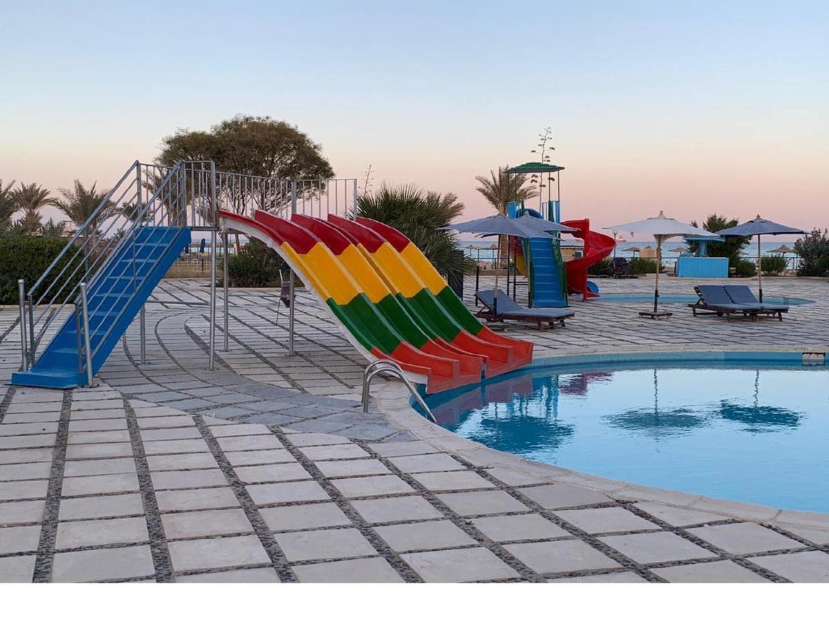 עיין סוחנה Amigo El-Sokhna Hotel מראה חיצוני תמונה